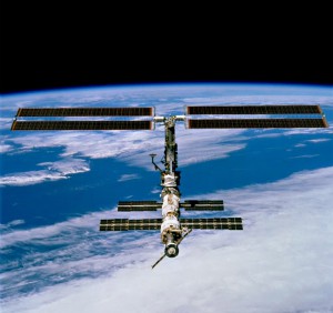 The STS-97 crew delivered and installed the P6 truss, which contains the first U.S. solar arrays, during ISS assembly mission 4A. 