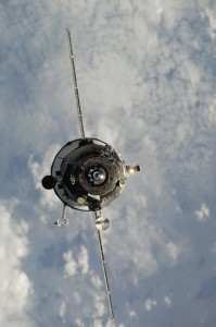 After an aborted docking on July 2, Progress 38 successfully docked to the aft end of the Zvezda Service Module on July 4, 2010. The docking was executed flawlessly by Progress’s Kurs automated rendezvous system. 