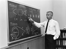 John Houbolt, retired space engineer, explaining the Lunar Orbit Rendezvous concept in 1962