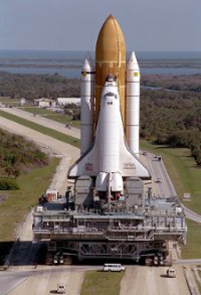 Discovery being rolled out to launch pad 39B for launch on February 3, 1995