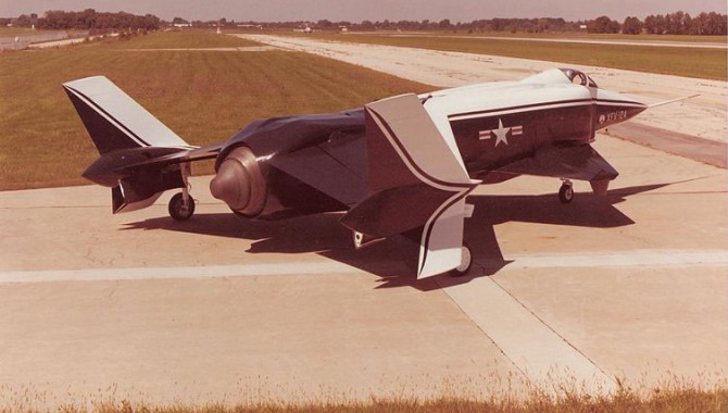 XFV-12A on ramp at NAA in Columbus, Ohio