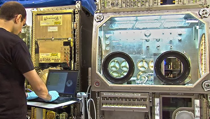 Marshall Space Flight Center tests a 3D printer that will be launched to the ISS in autumn of 2014. Photo Credit: NASA