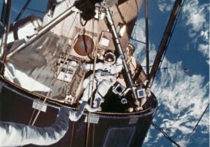 Skylab 4 astronaut Edward G. Gibson works outside the Orbiting Workshop during a spacewalk in 1974. The Skylab-4 crew spent 84 days in the orbiting laboratory, a then record for longest spaceflight. Credit: NASA